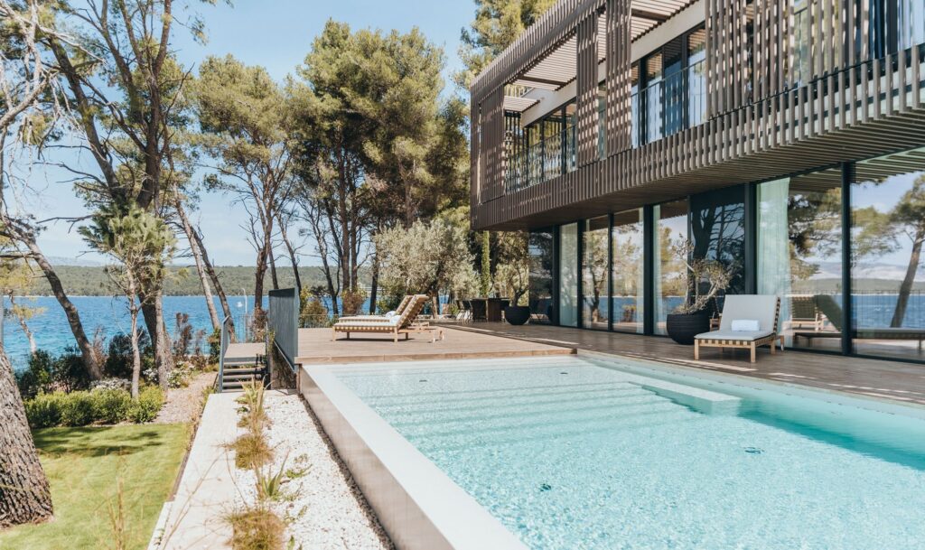 La Villa Uvala et sa piscine privée, Maslina Resort, Hvar, Croatie © Maslina Resort