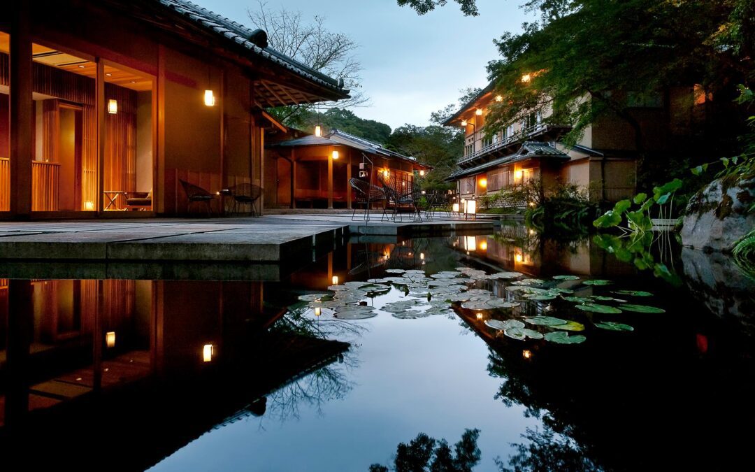 Hoshinoya, esprit zen et nature à Kyoto, une retraite sereine au Japon