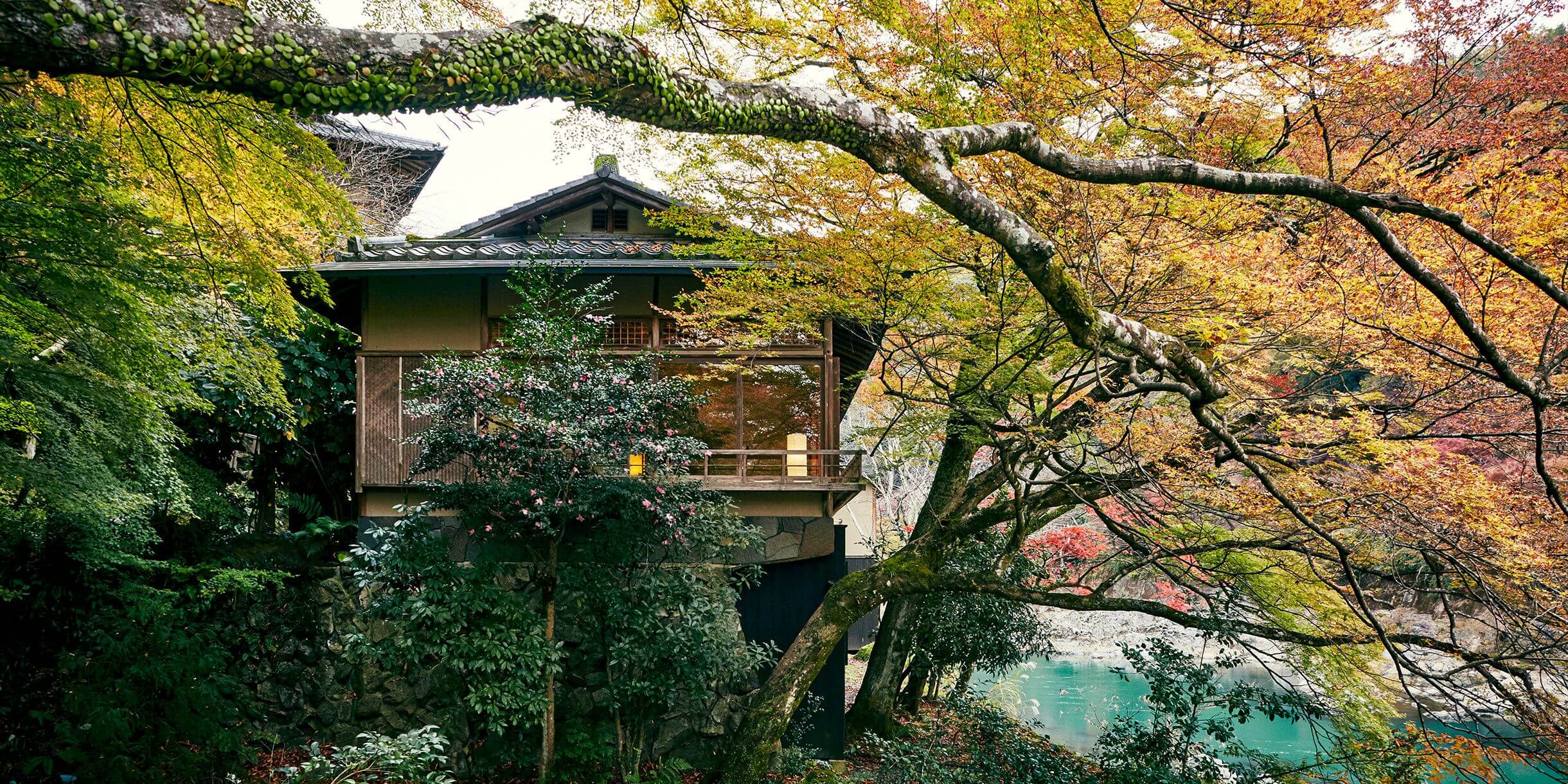 Des chambres immergées en pleine nature, Hôtel Hoshinoya Kyoto, Japon © Hoshino Resorts