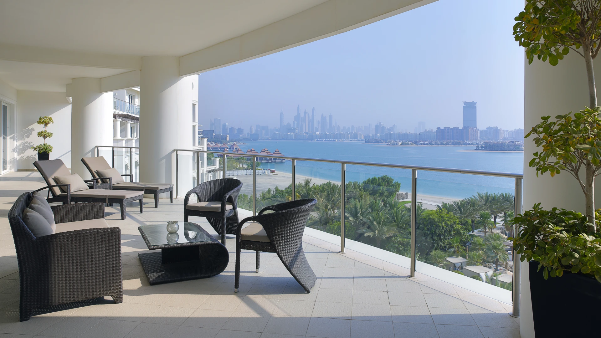 Terrasse, Chairman Suite, Waldorf Astoria Dubaï Palm Jumeirah © Hilton Worldwide