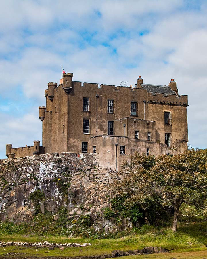 Dunvegan Castle, Île de Skye, Écosse © Jojobia