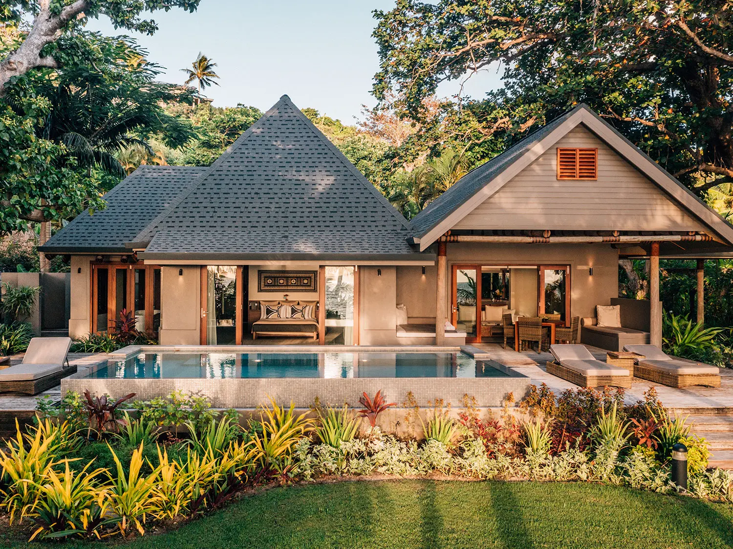Villa One Bedroom Sunrise © Kokomo Private Island Fiji