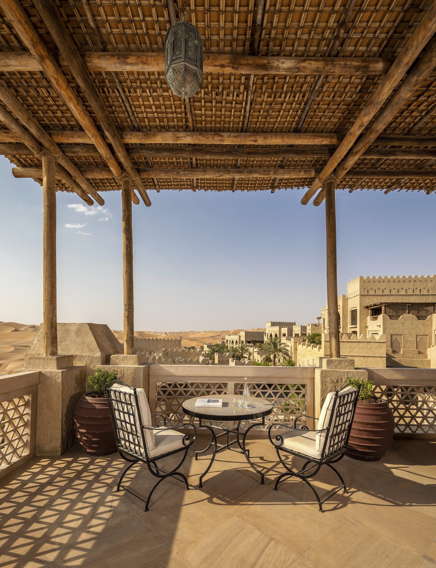 Terrasse, Hôtel Qasr Al Sarab Desert, Abu Dhabi © Anantara Hotels