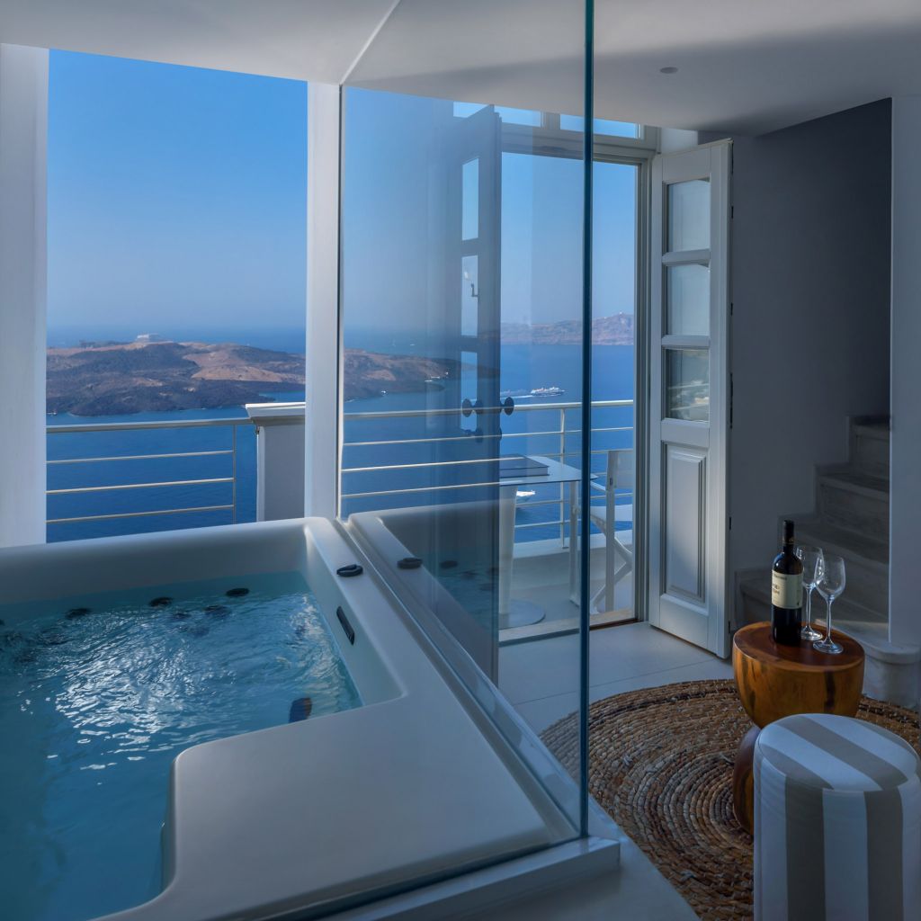 Junior Suite, Nefeles Luxury Suites, Santorin, Grèce © Nefeles Suites