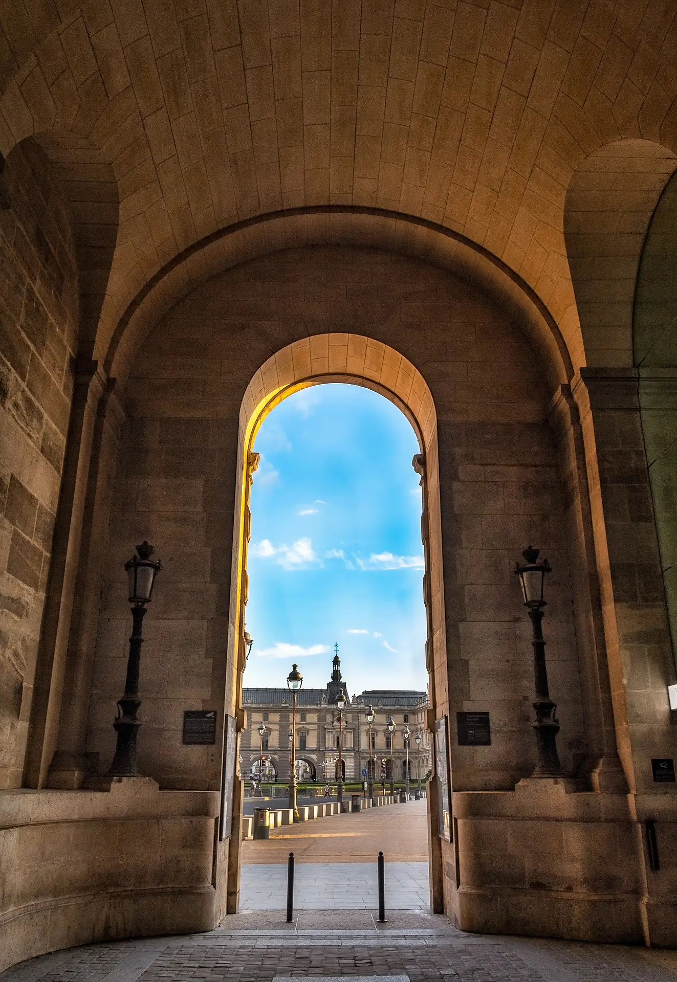 Le Louvre, Paris, France © Murilo Silva