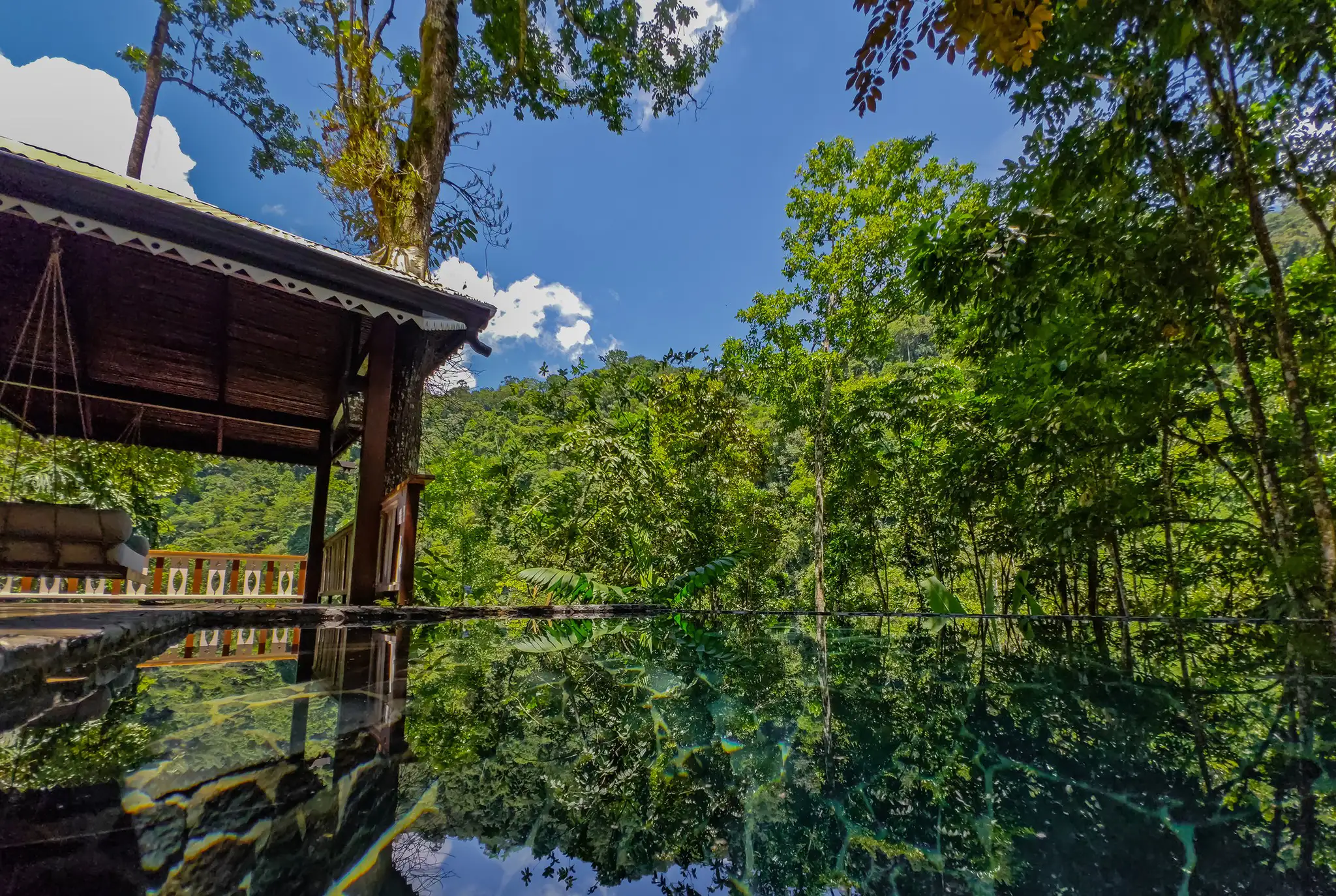 Suite et piscine à débordement, Pacuare Lodge, Costa Rica © Böëna Lodges