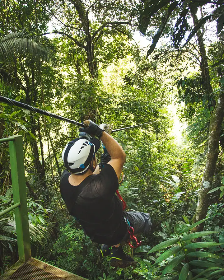 Tyrolienne, Pacuare Lodge, Costa Rica © Böëna Lodges