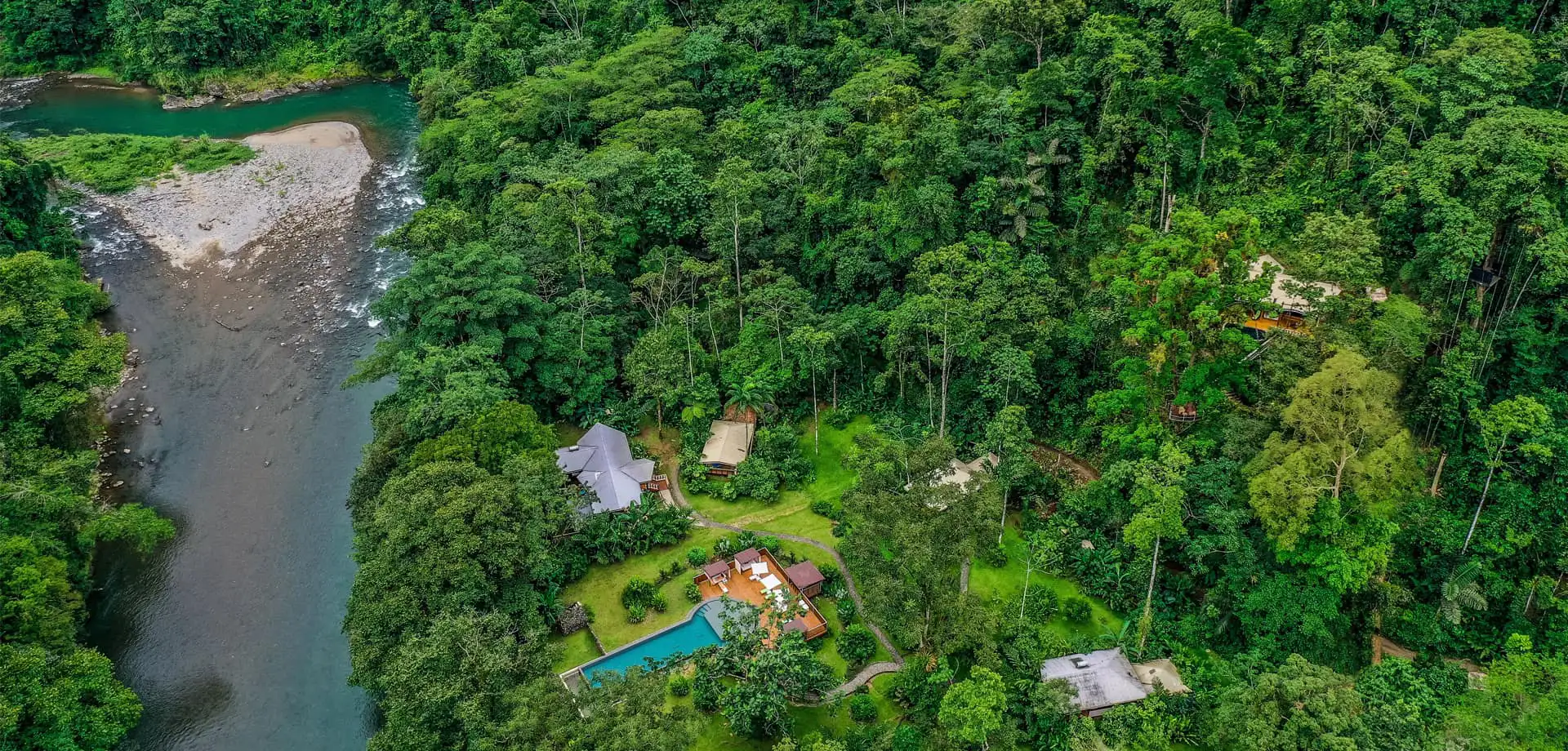 Vue aérienne, Pacuare Lodge, Costa Rica © Böëna Lodges